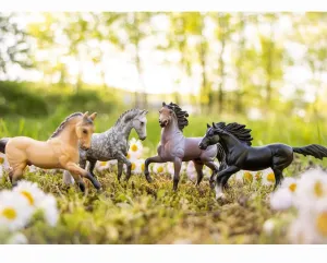 Breyer Stablemates Poetry in Motion Gift Set - TBS6935