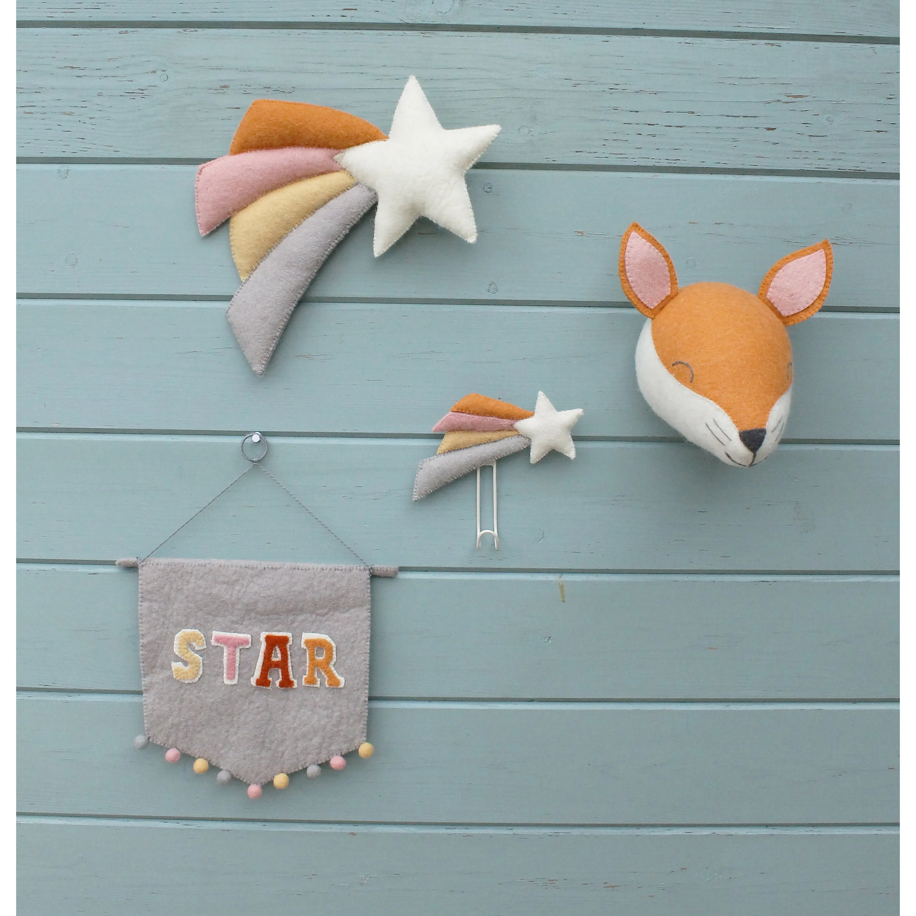 Fiona Walker England Pastel Shooting Star Hook